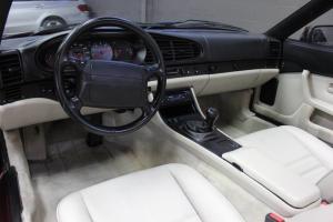 Porsche 944 S2 Cabriolet 1990 года  (NA)